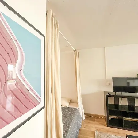 Bastyde - Check In H24 - Wifi * Villeurbanne